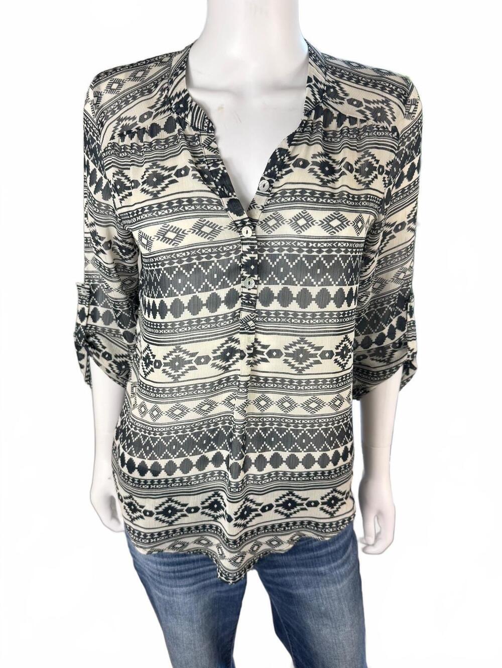 Button-Up Blouse Size M